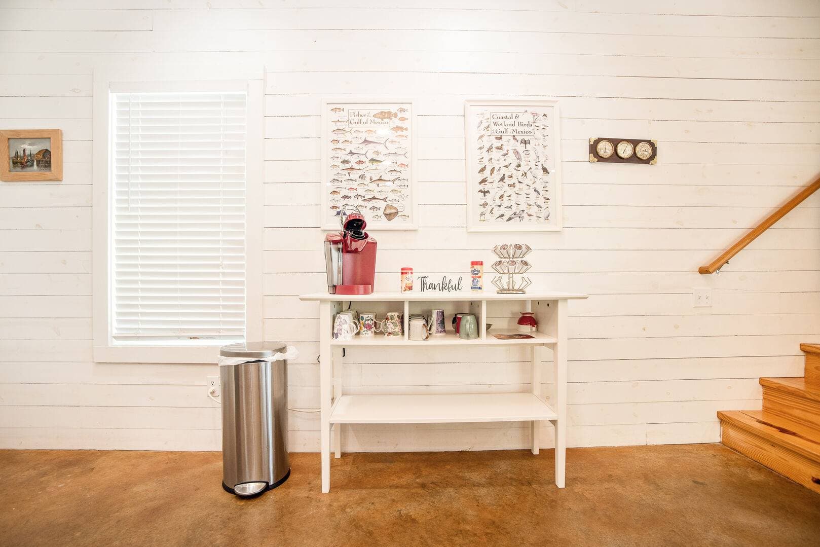 Bach Porch - Image 13