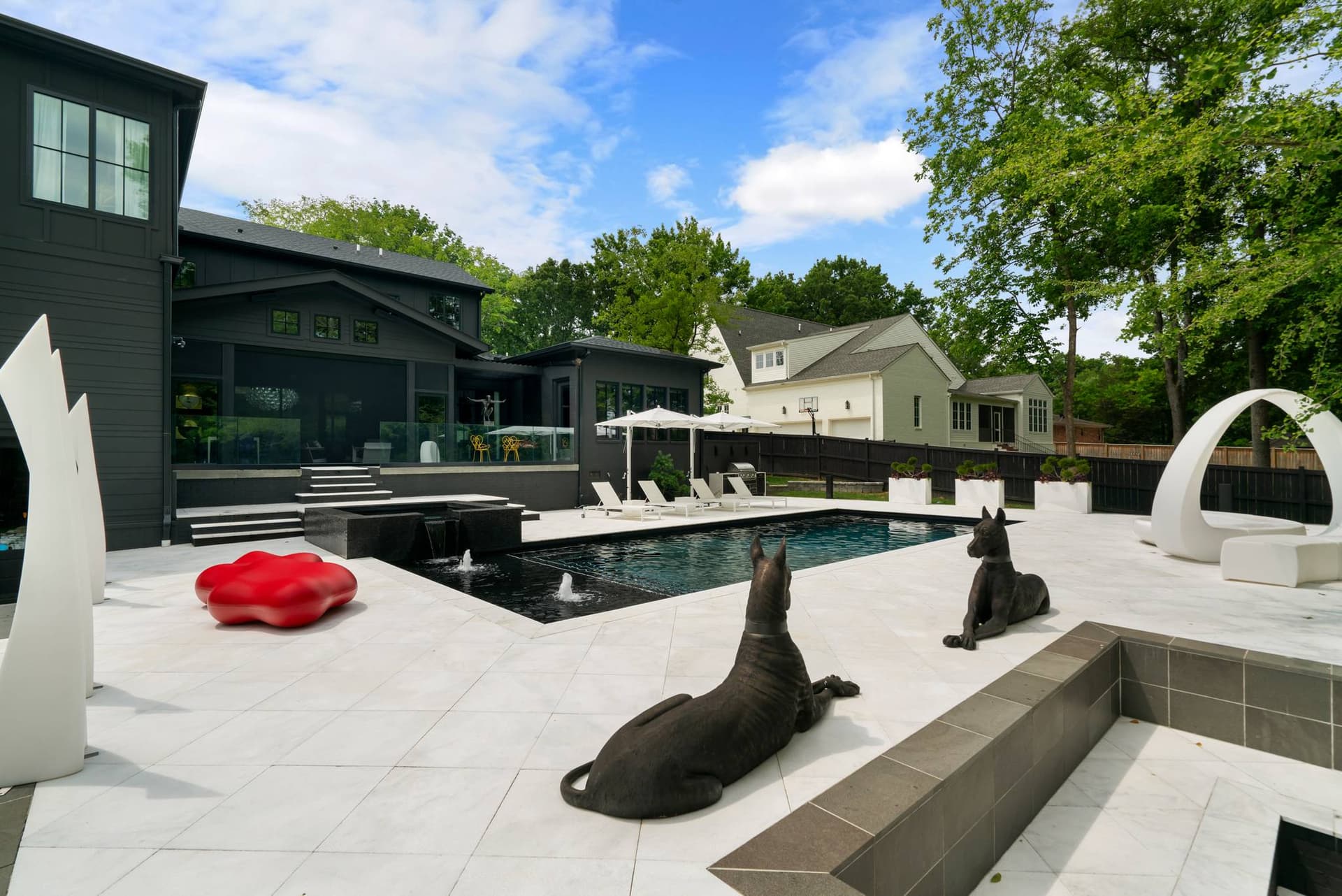 Starburst Estate - Image 4