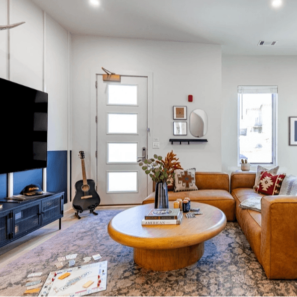 Swift Residence - Image 1