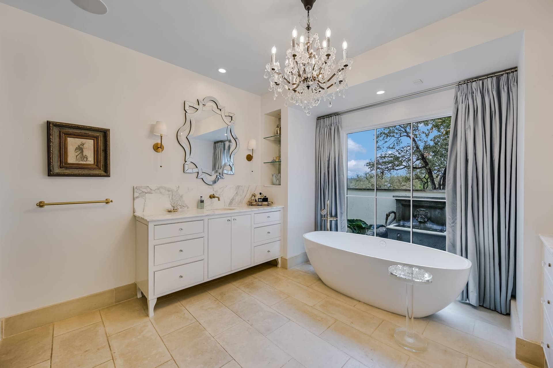 Austin Splendor - Image 28