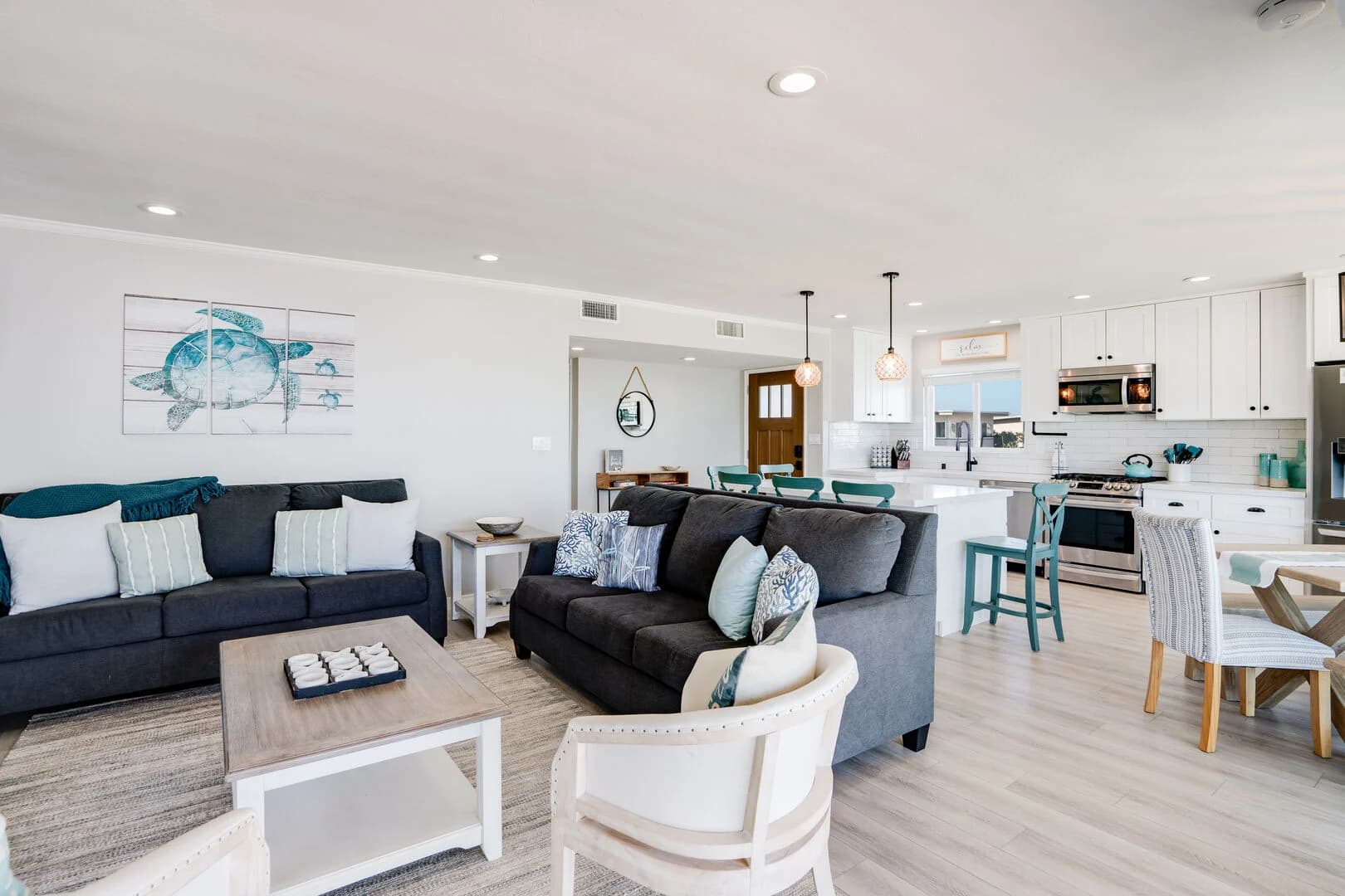 Bayside Beauty Home - Image 3