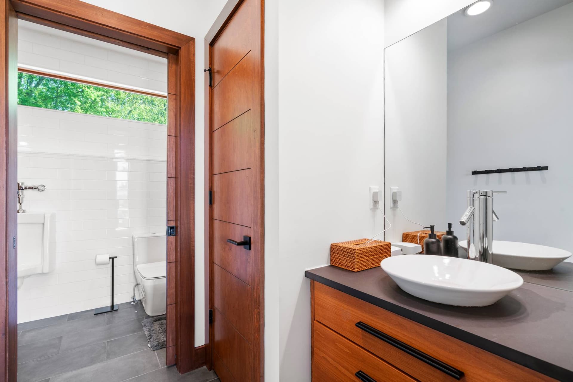 Nashville Sanctuary - Image 42