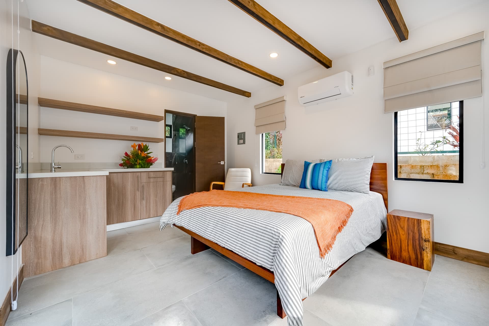 Calle Breeze House - Image 13