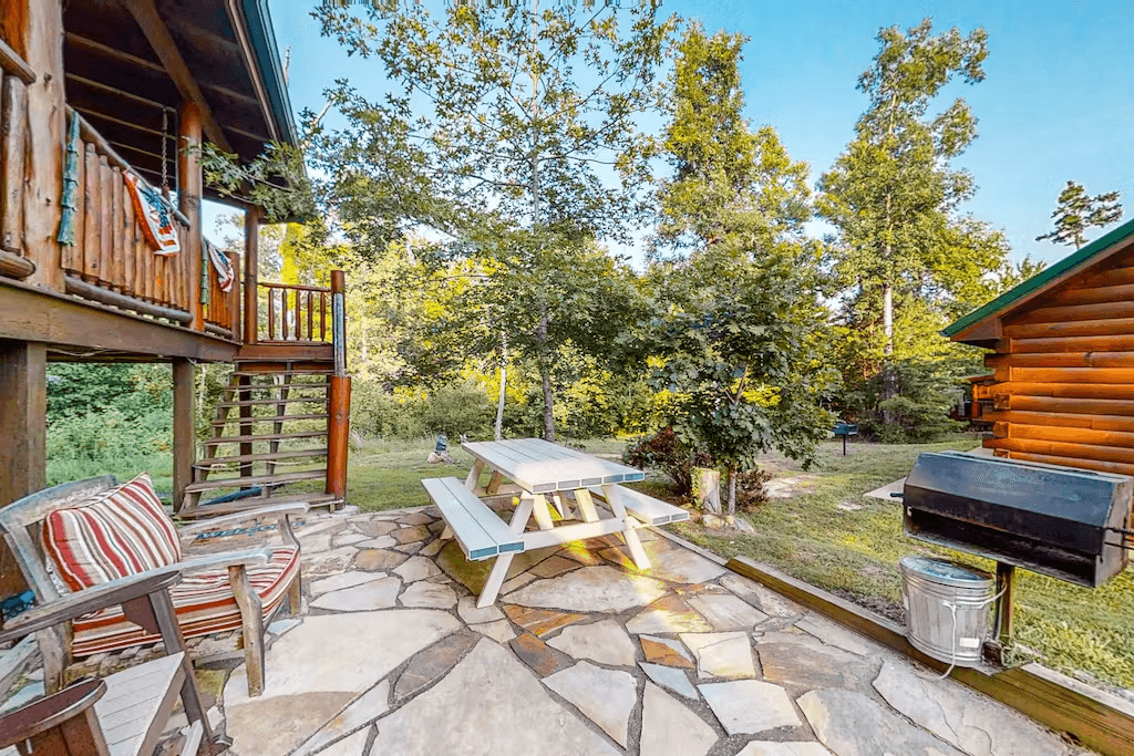 Bear Tracks - Image 28