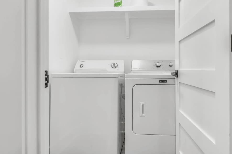 Beach Music - Image 28