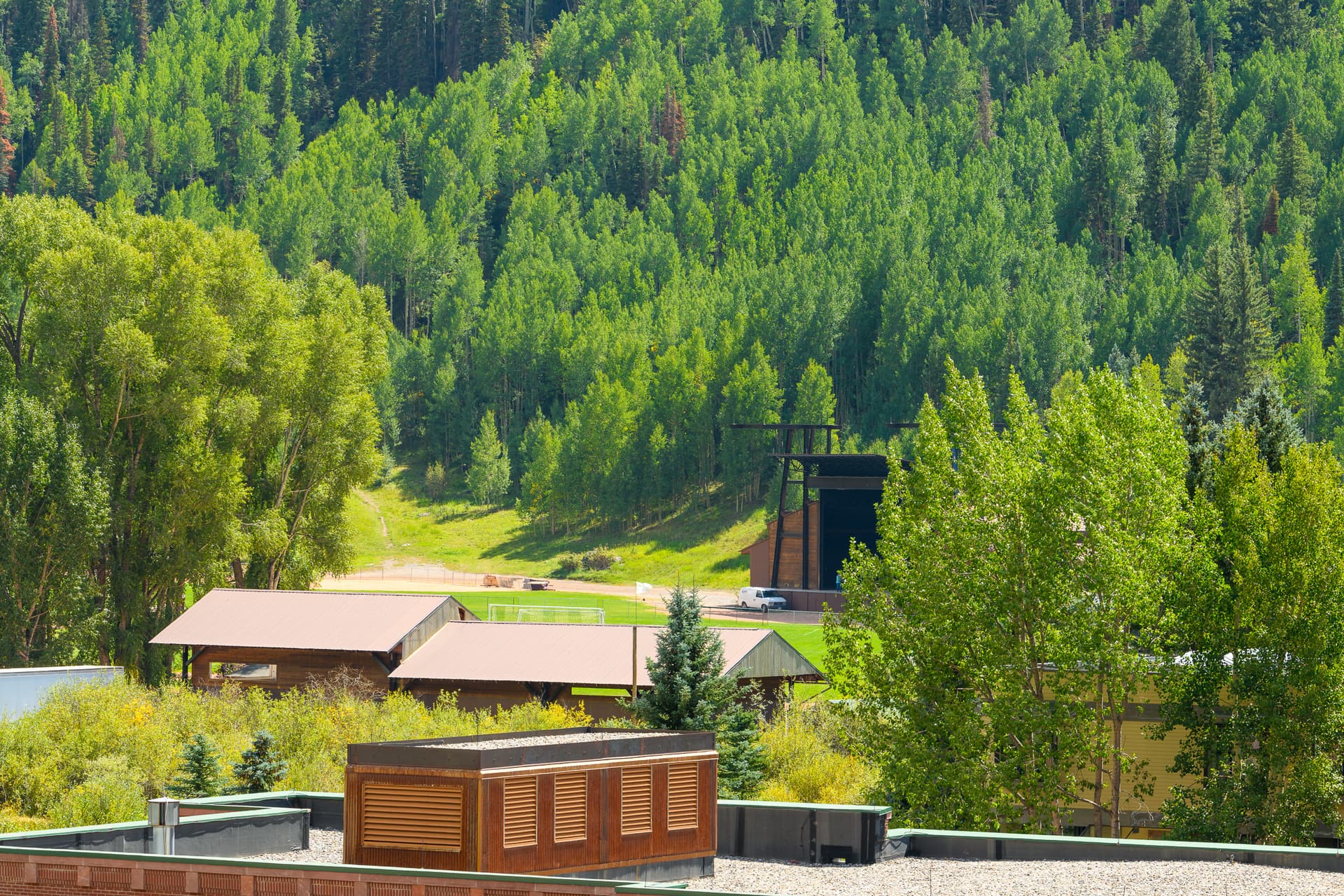 Main Stage Penthouse - Image 42