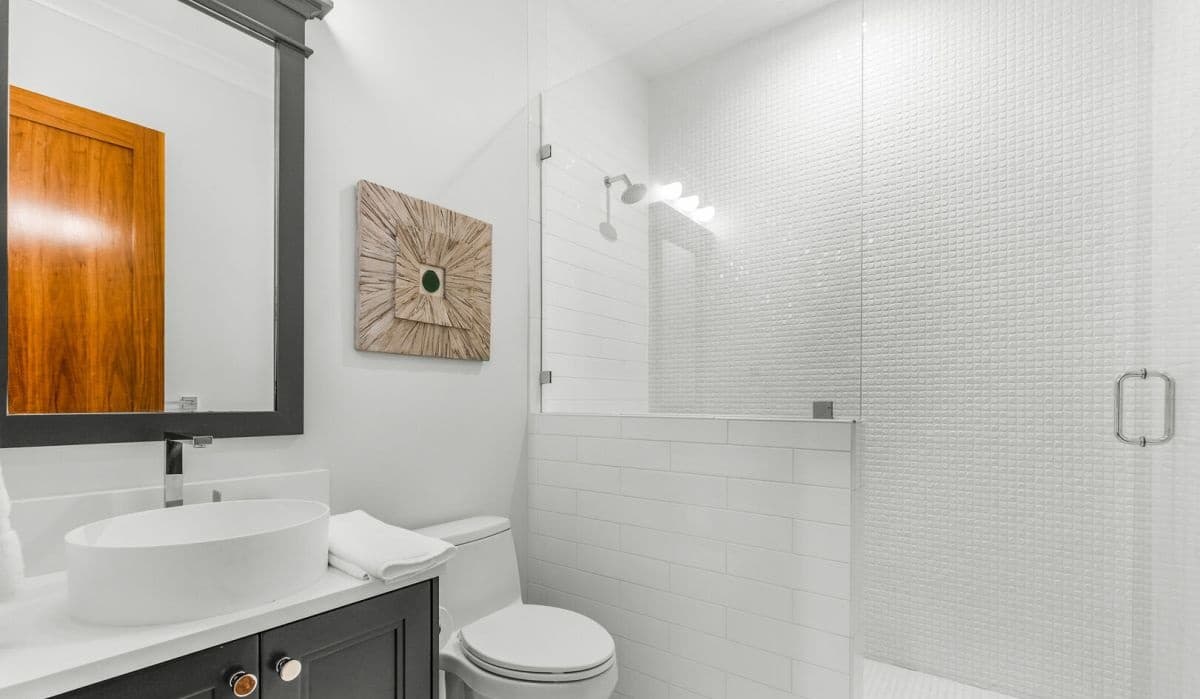 Sapphire Shores - Image 25