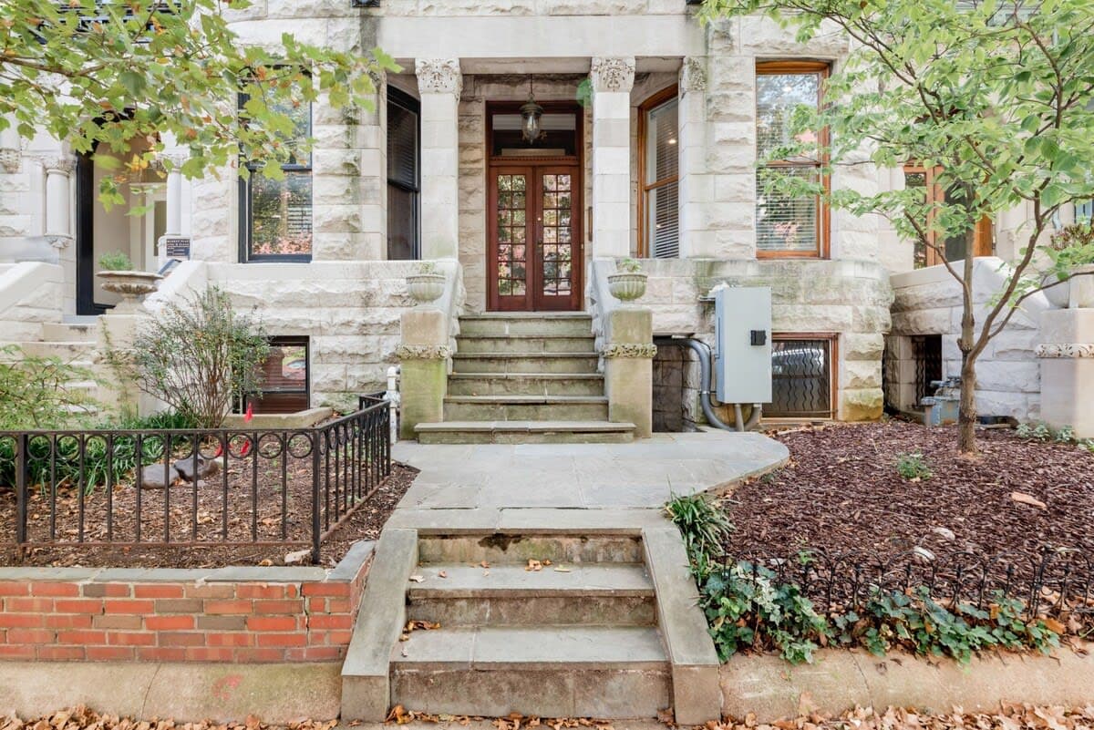 Vesper Residence - Image 18