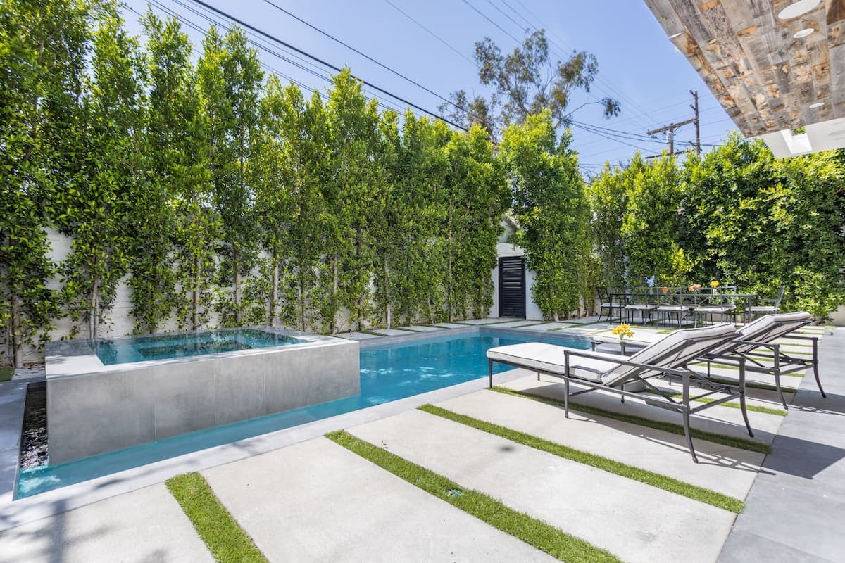 North Vista - Image 40