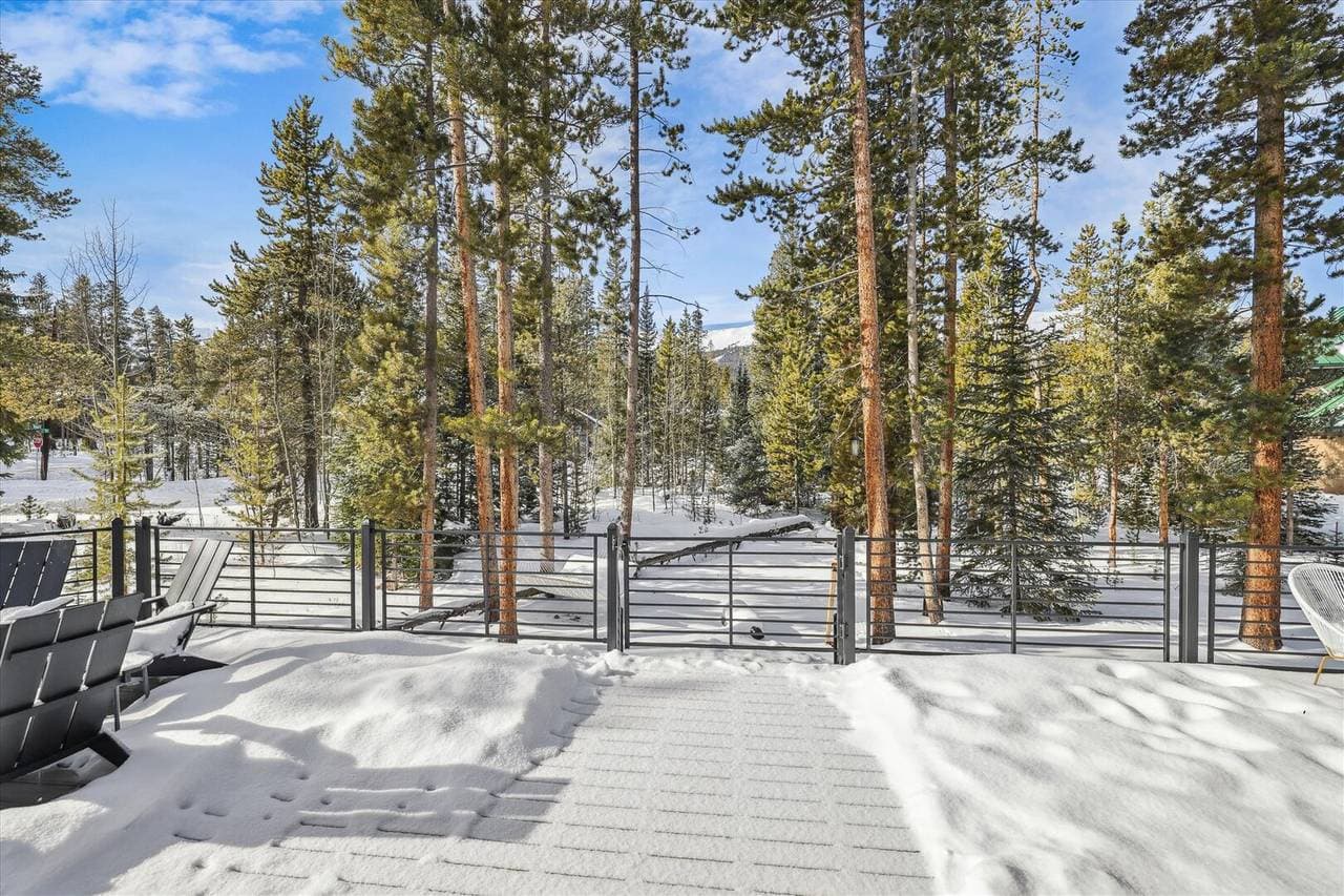 American Way Chalet - Image 66