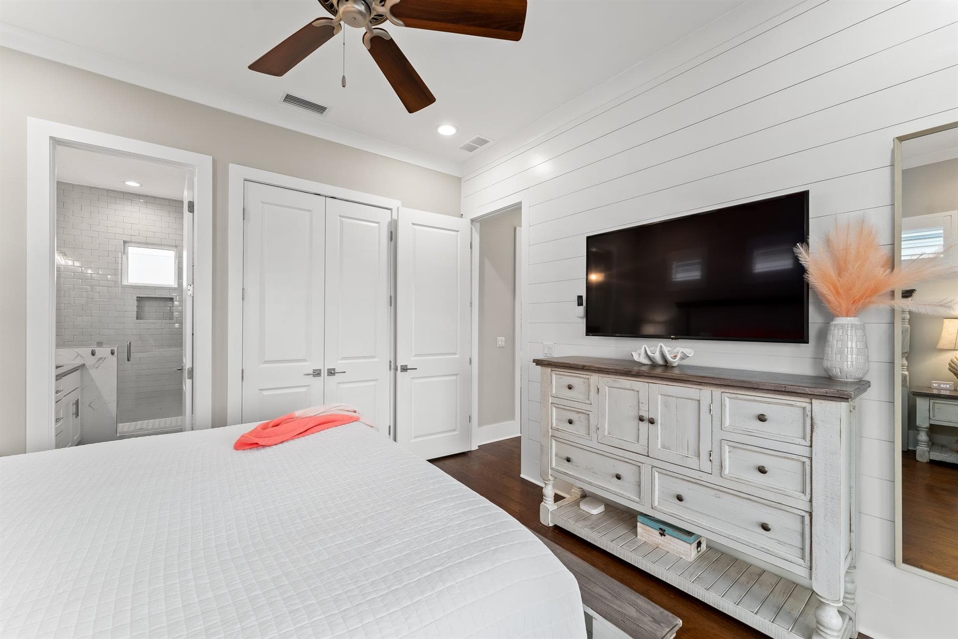 Aqua Luxe Place  - Image 33