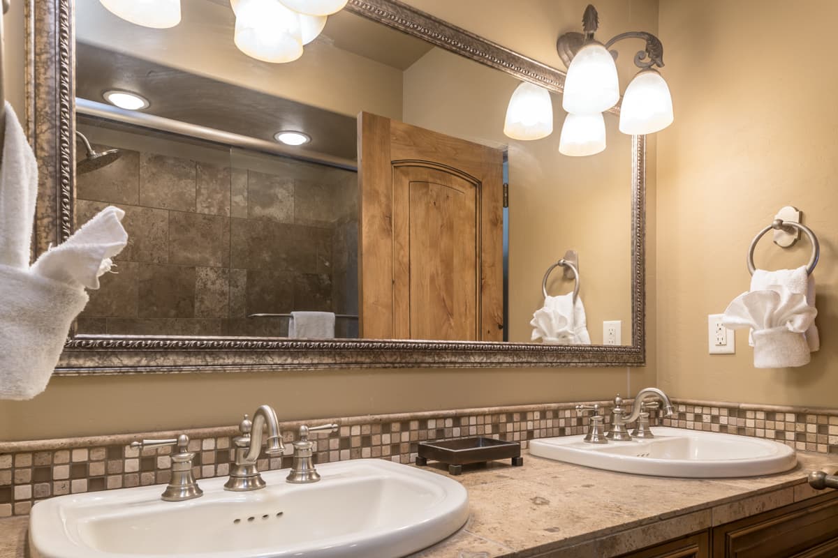 Wolf Pack Hideaway - Image 16