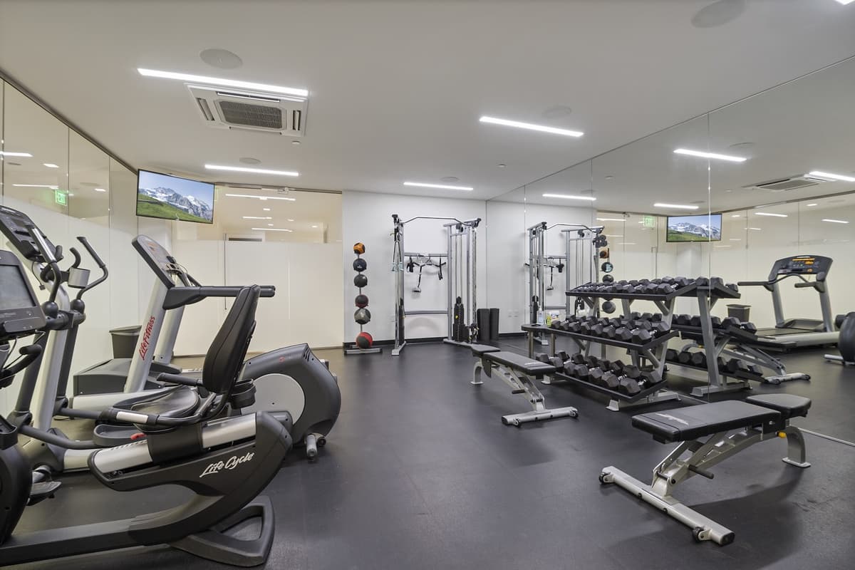 Mountain Luxe Retreat on Main - Image 31