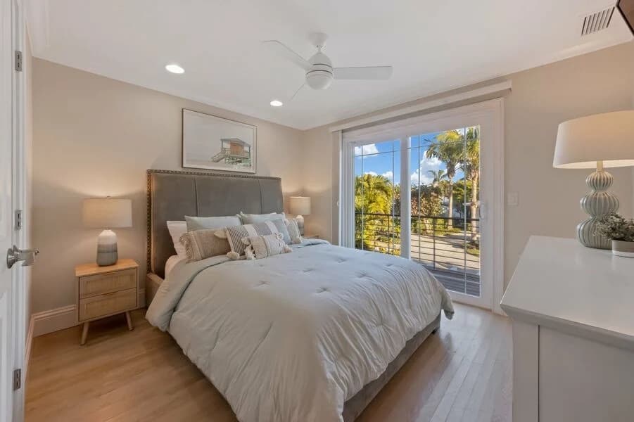 Chasing Sunsets - Image 15