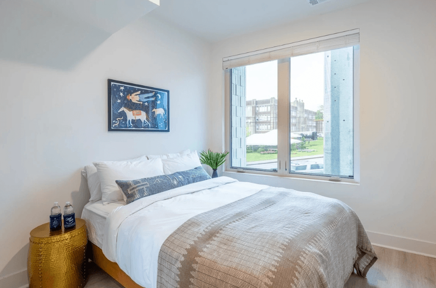 Dolly Residence - Image 11