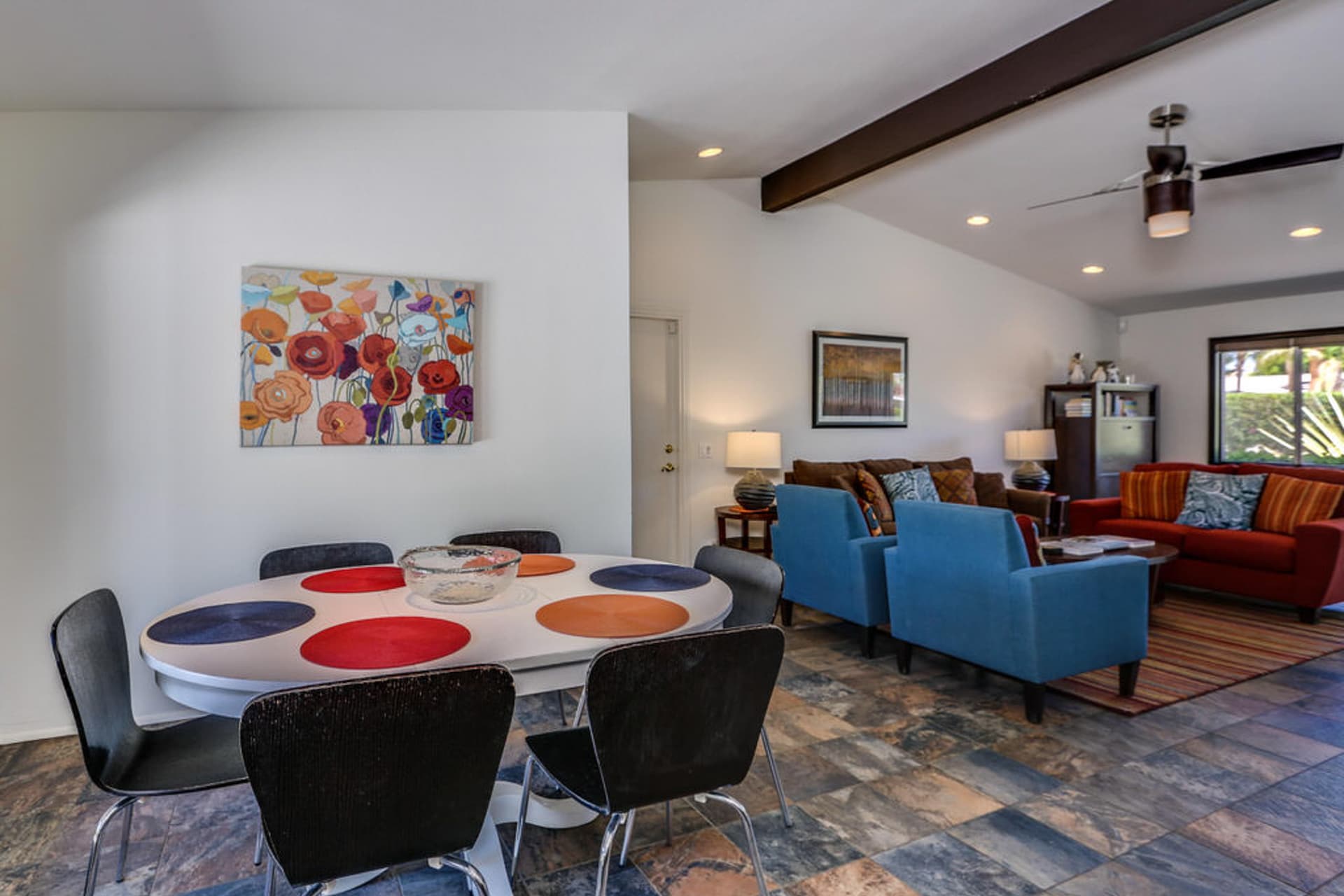 Poolside Terrace - Image 8