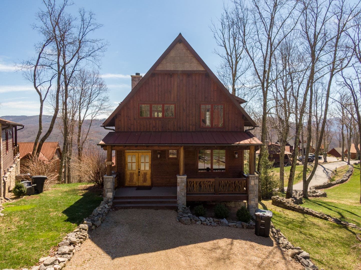 Grin Inn Bear - Image 19