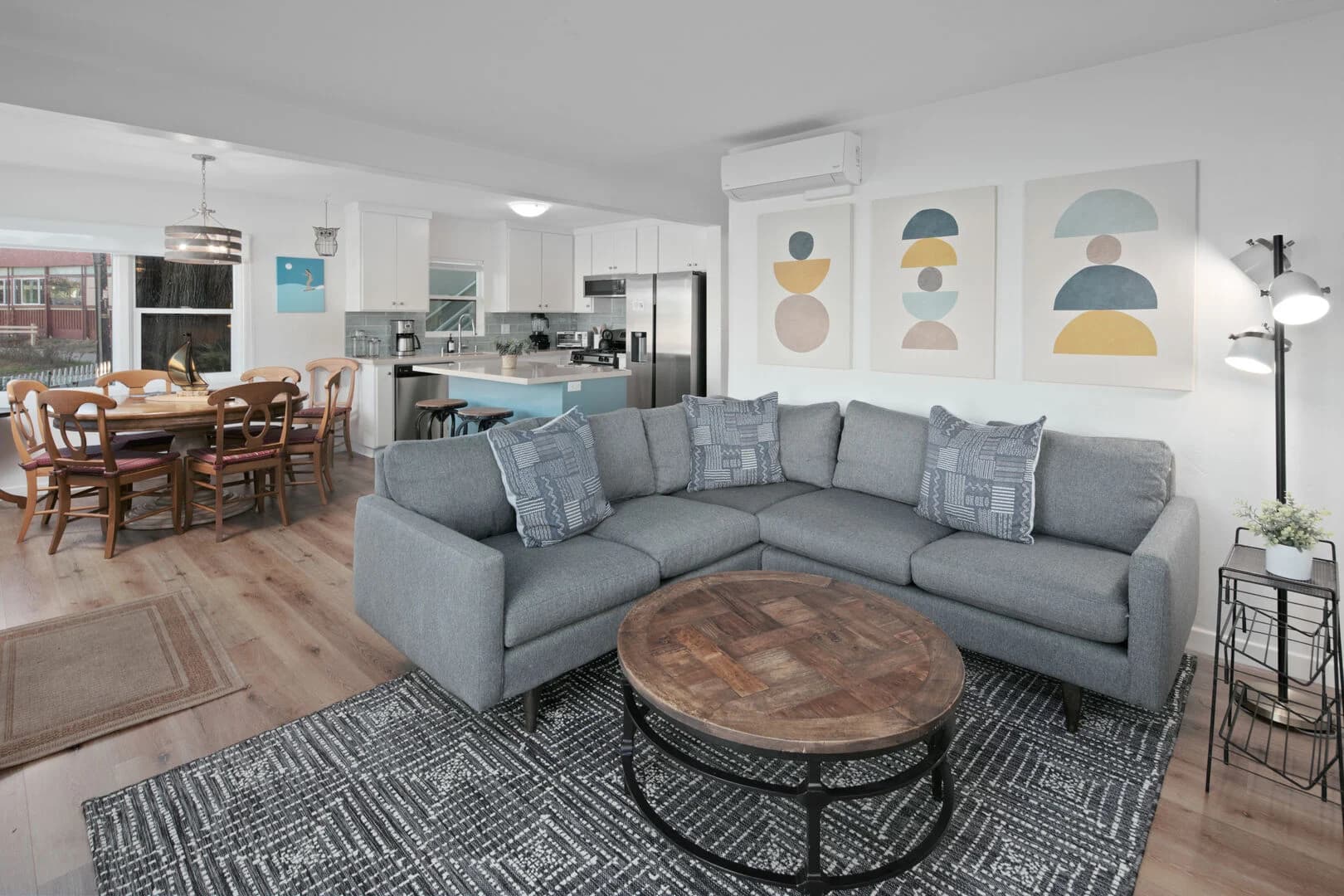 Surf and Bay A Home - Image 2