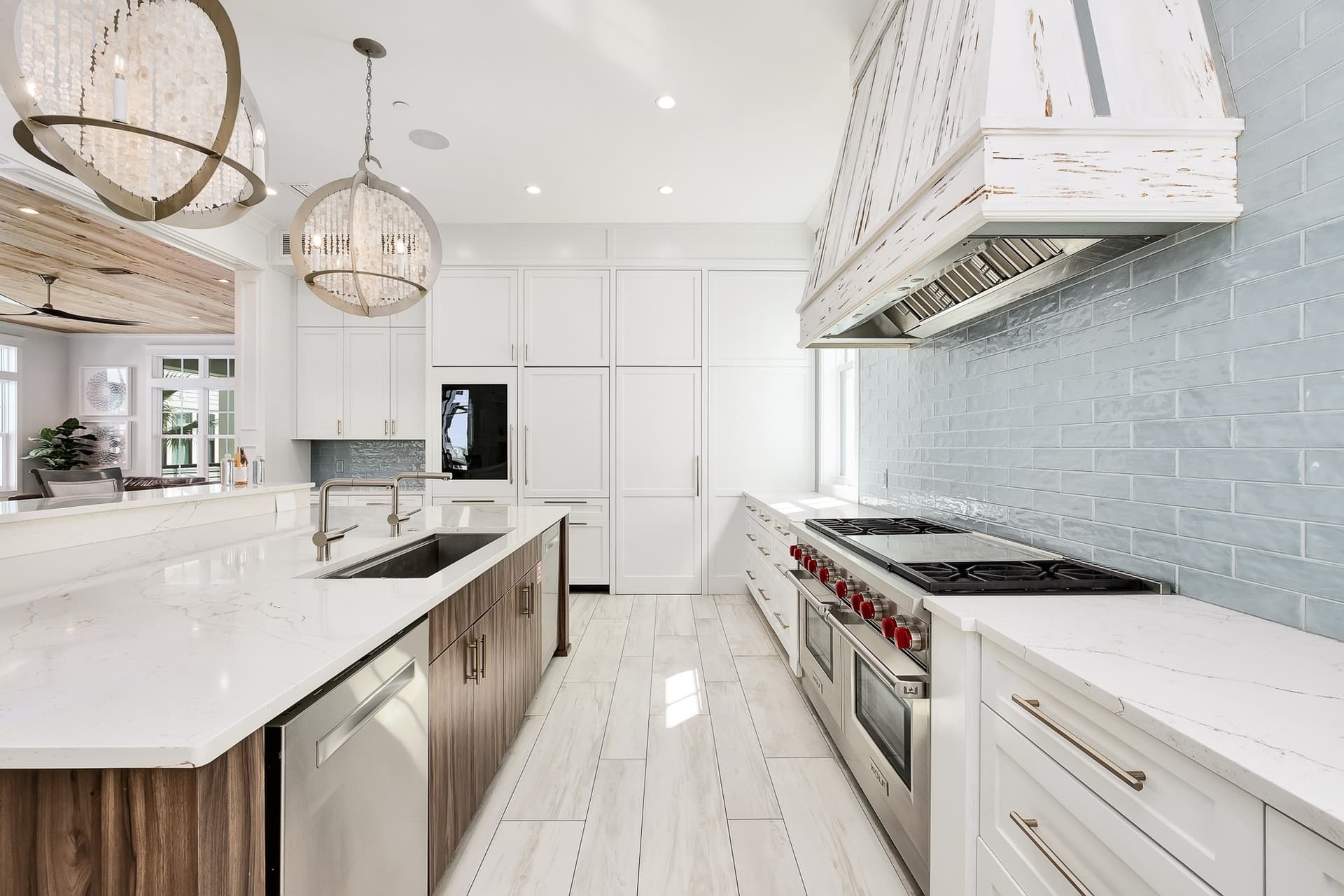 Oasis at Park Row Manor - Image 8