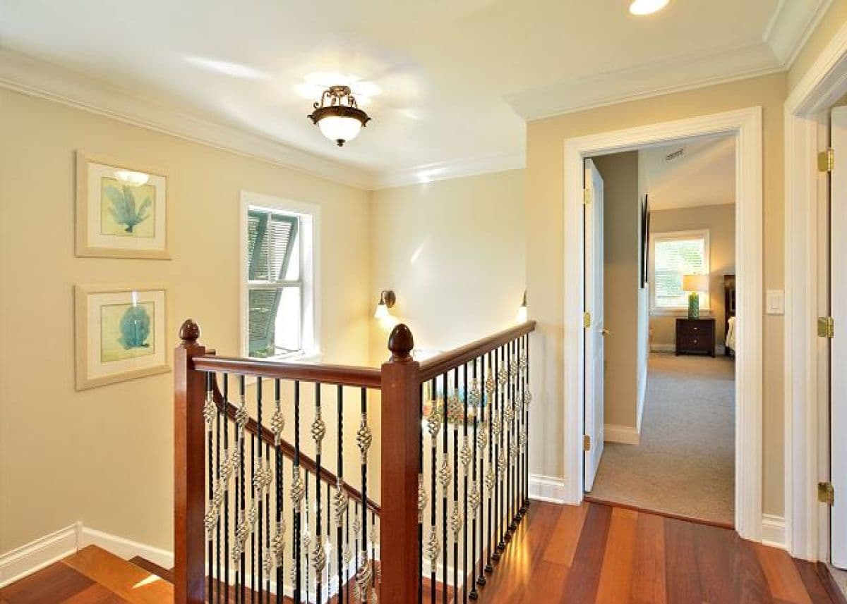 Southern Comfort - Image 10