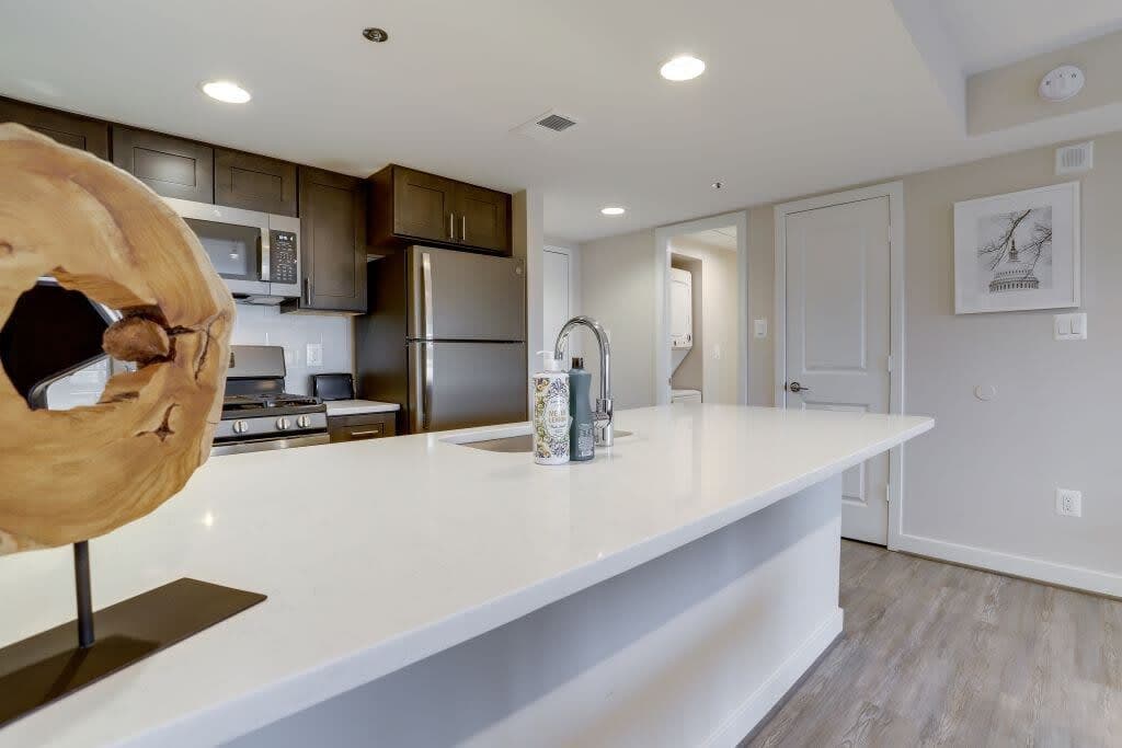 Courtland Towers - Image 6