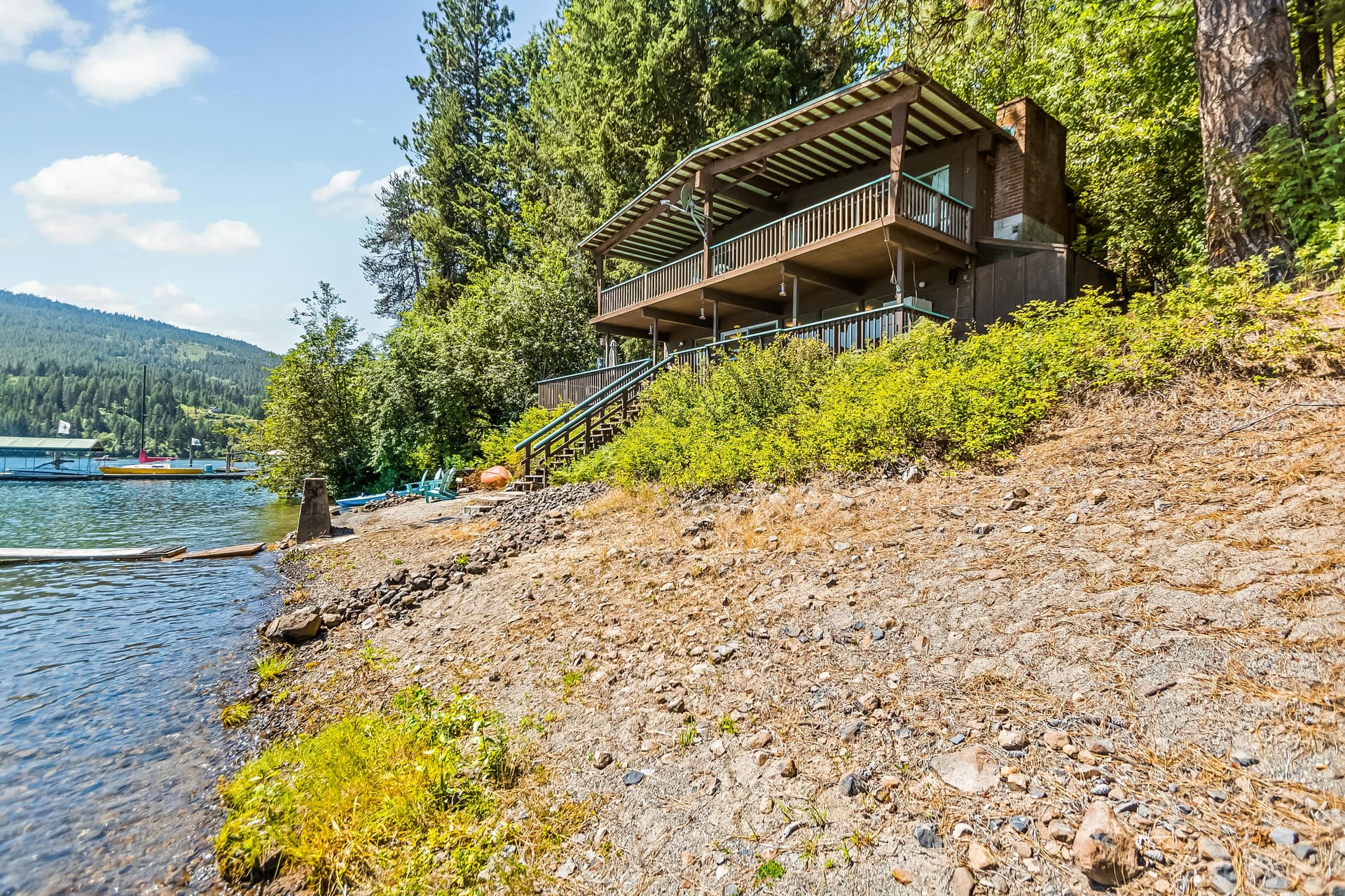 Mica Bay Serenity Cabin - Image 24