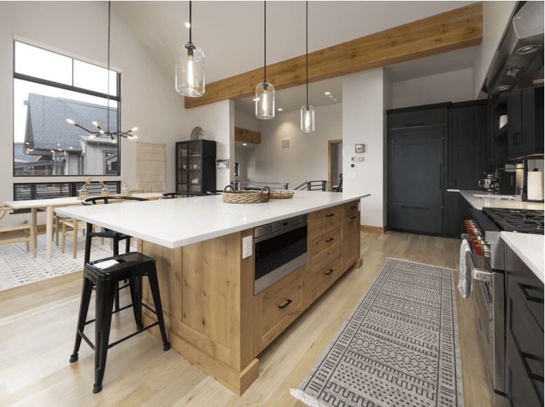 Whale's Tail Watch - Image 8