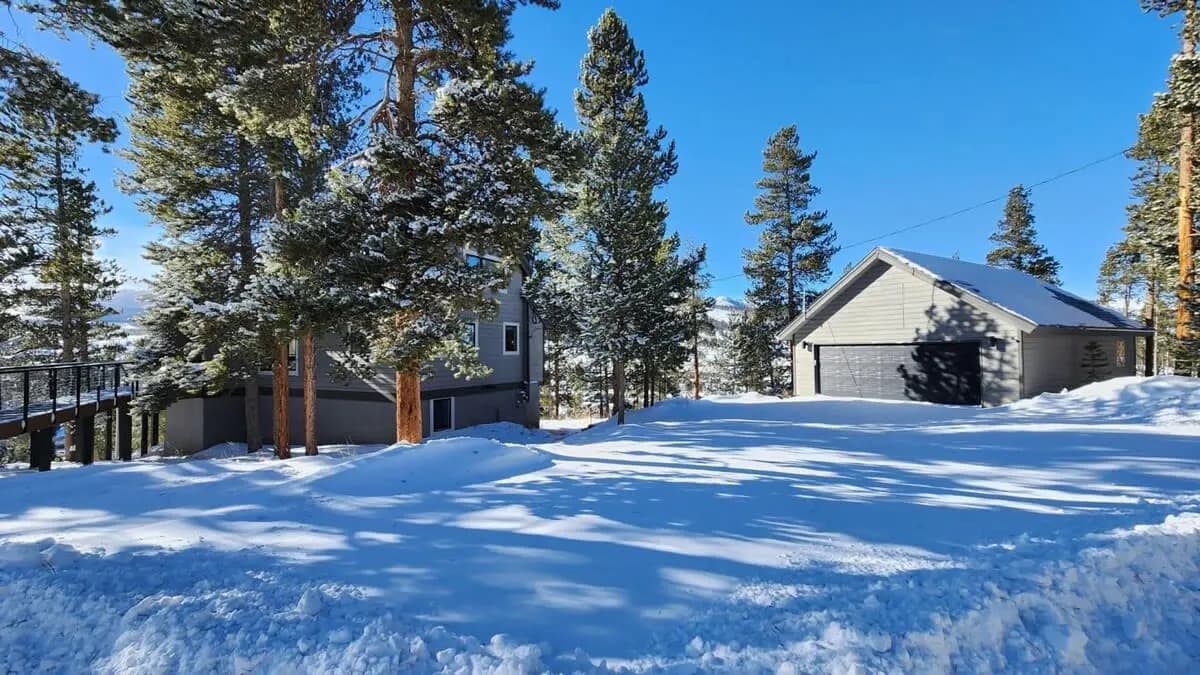 Artisan A-Frame Escape - Image 36