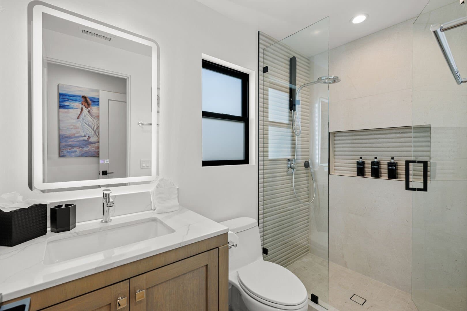 Modern Beach Vibes (Upper) - Image 23