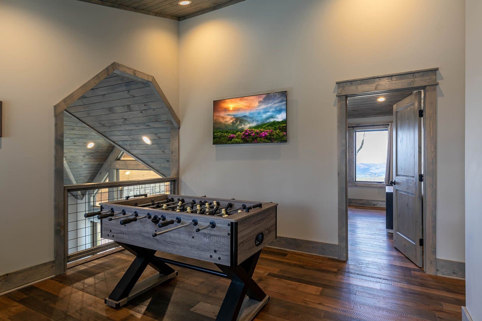 Zion House - Image 20