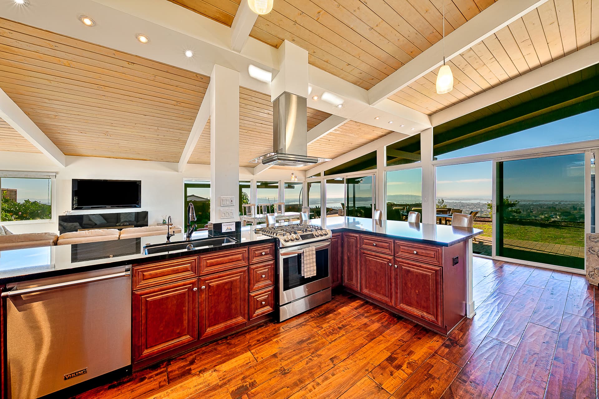 Pacifica View - Image 13