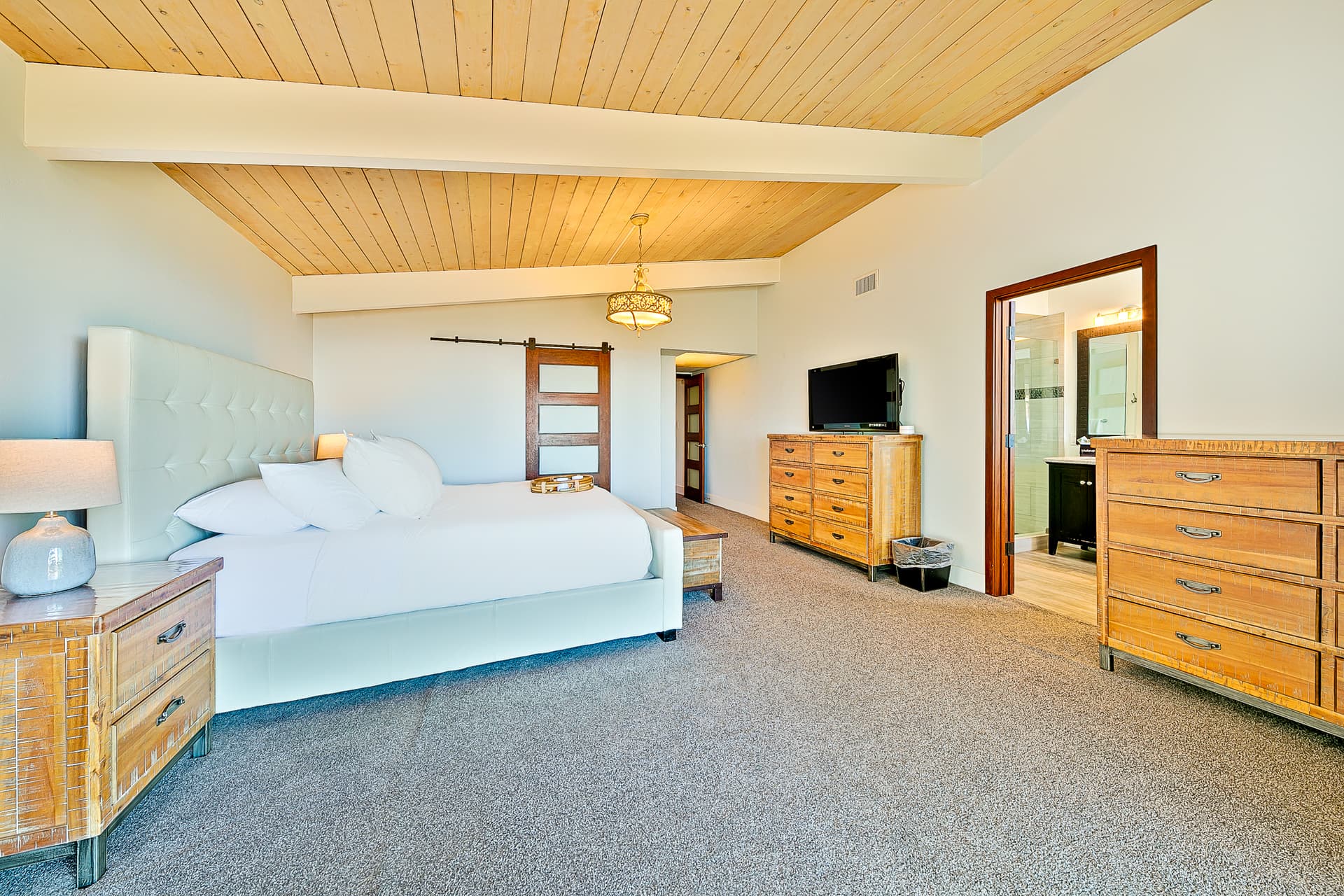 Pacifica View - Image 25