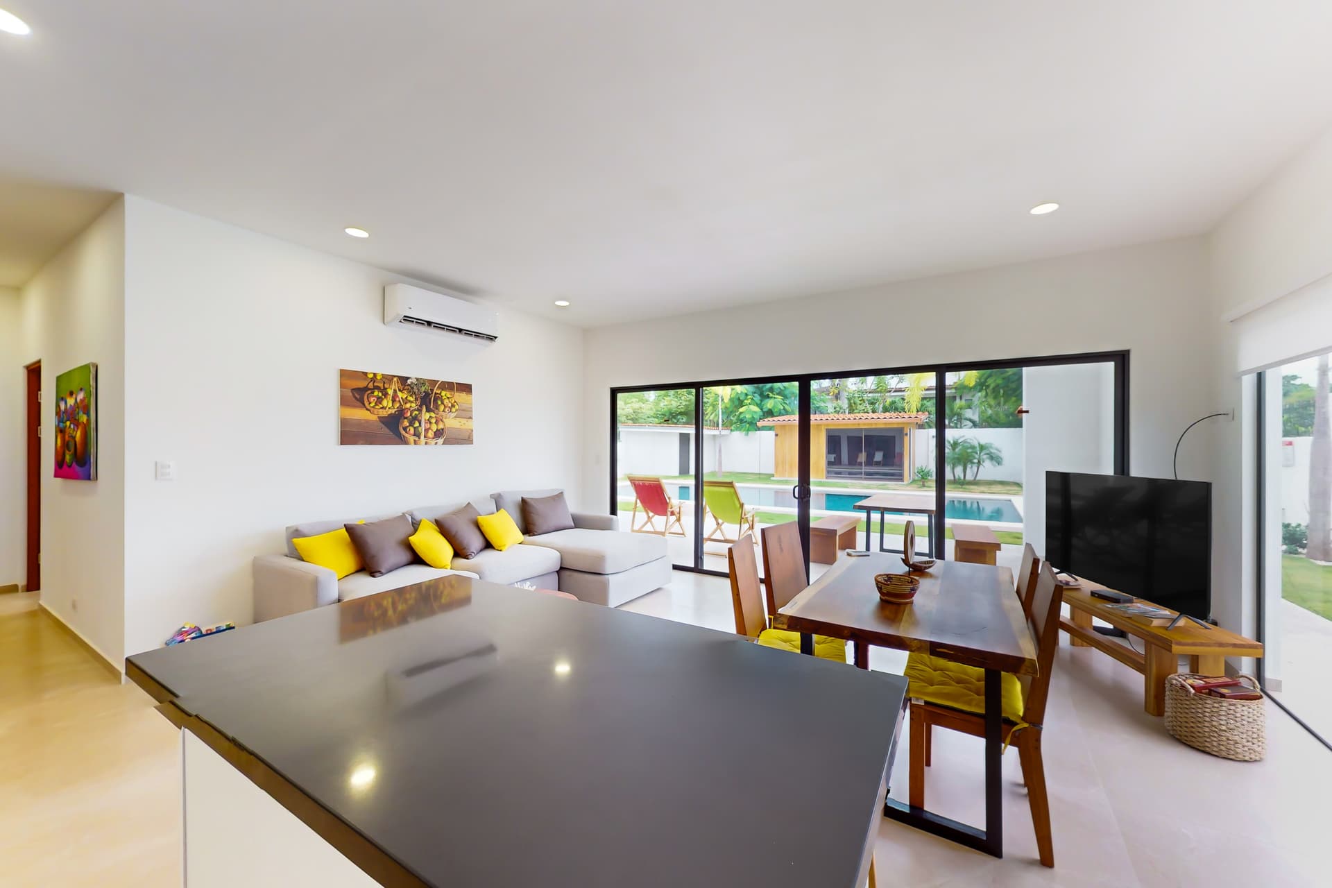 Coral Home 1 - Image 9