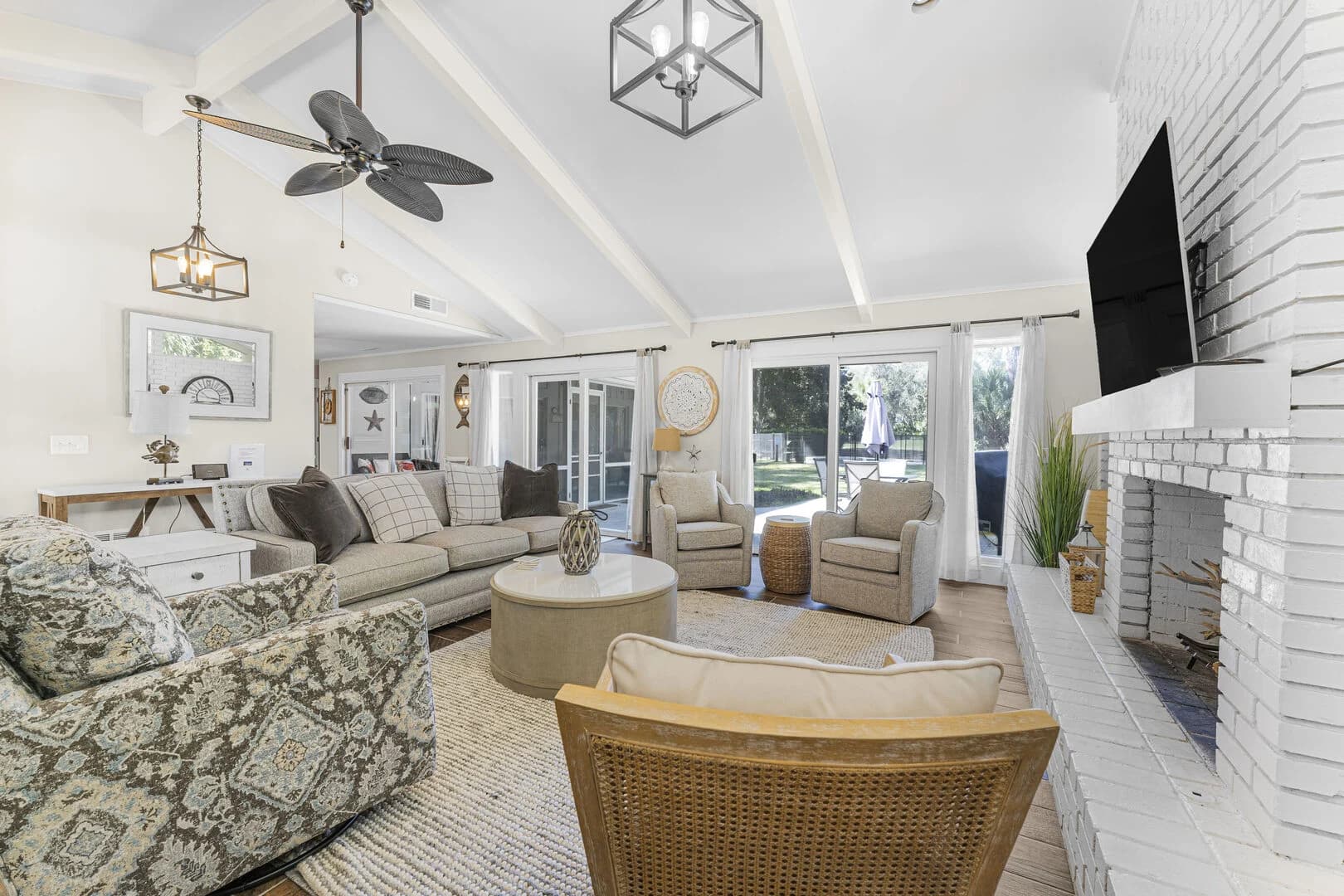 Island Time - Image 4