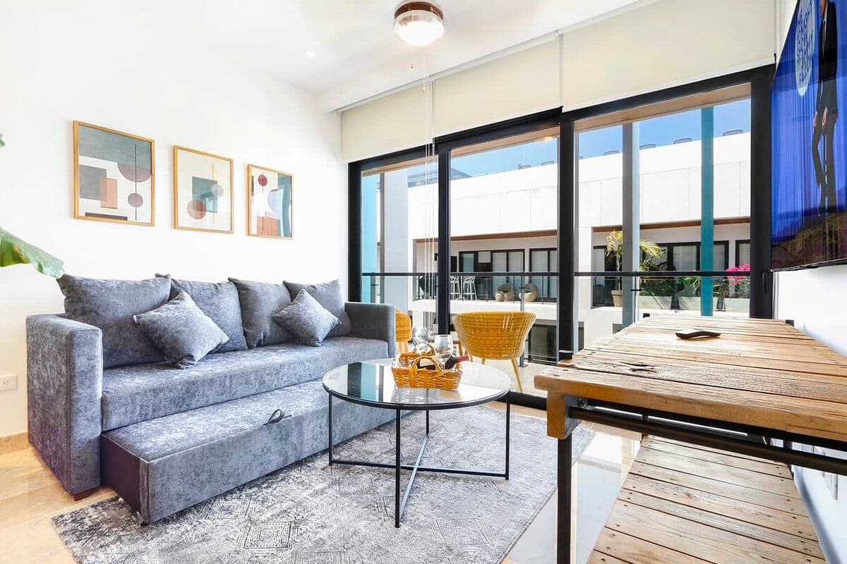 Serenada Residence - Image 3