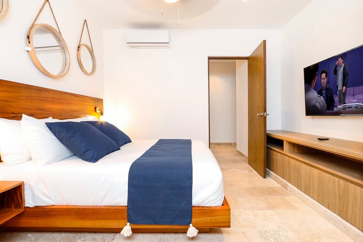 Serenada Residence - Image 24