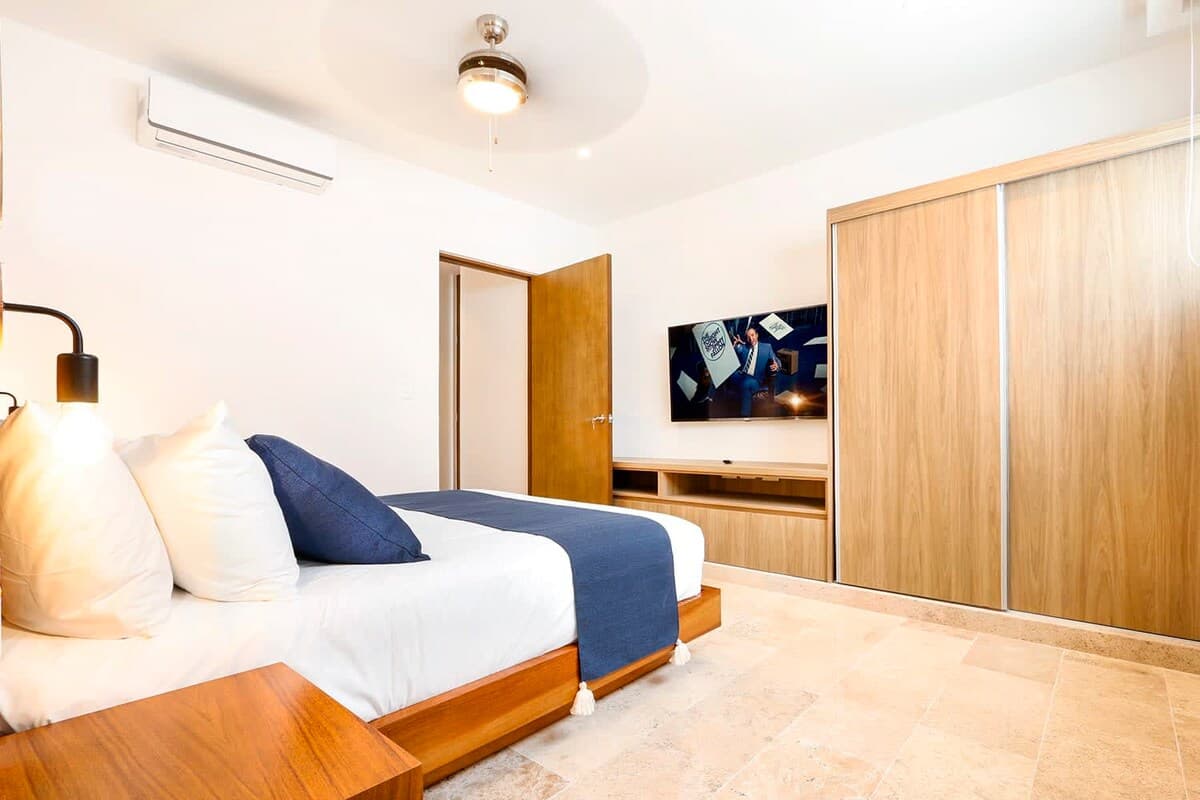 Serenada Residence - Image 25