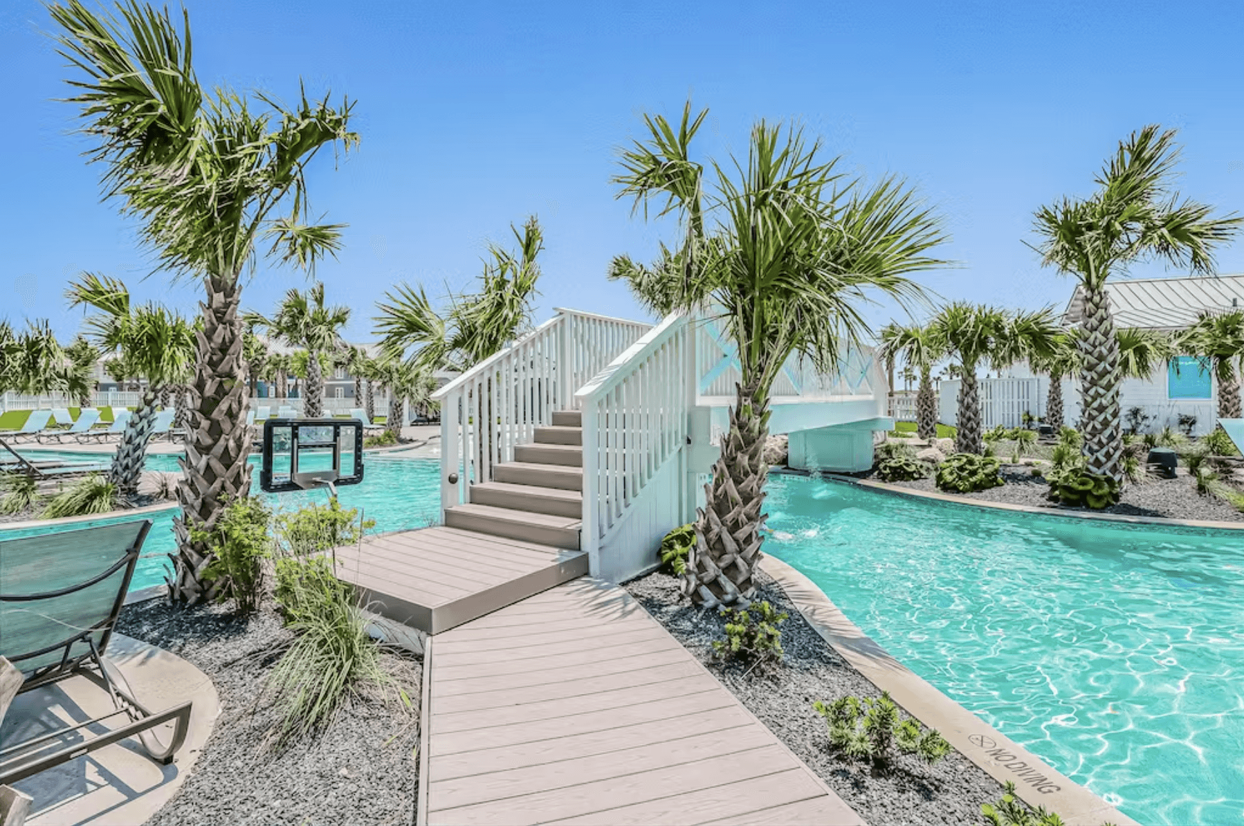 Sunsets and Smiles House - Image 54