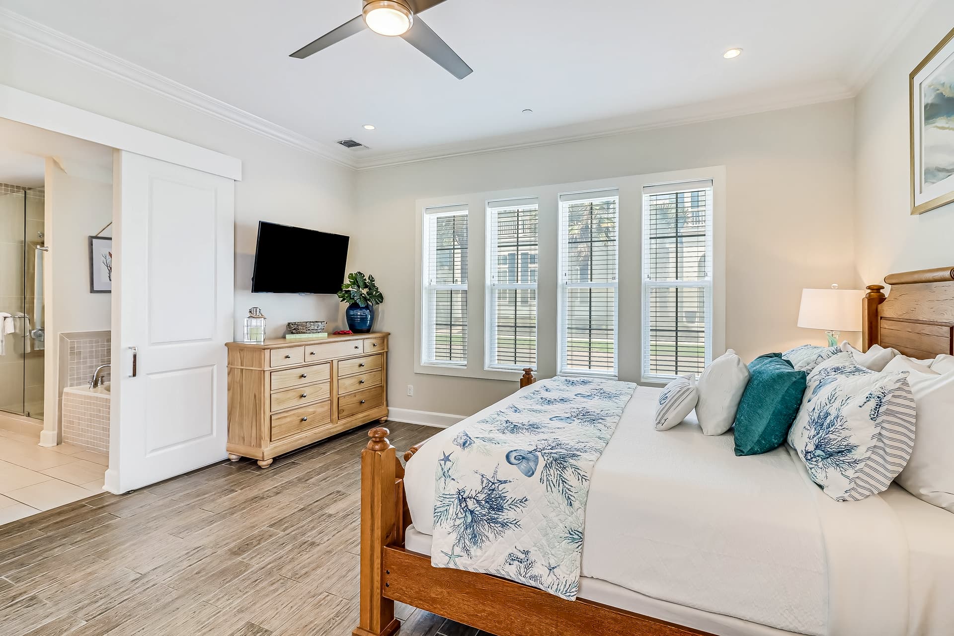 Shorely the Best - Image 17