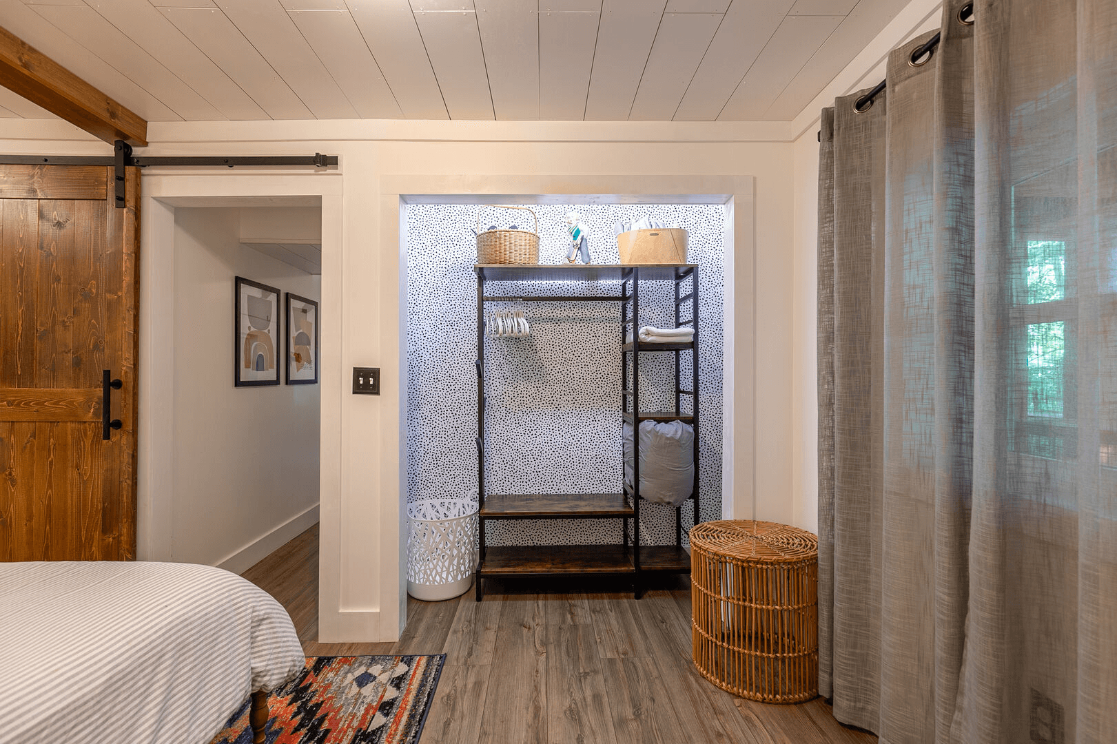 Lark Hollow - Image 11