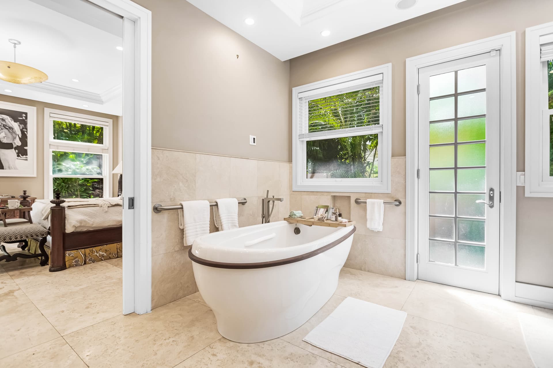 Pili Pono - Image 44