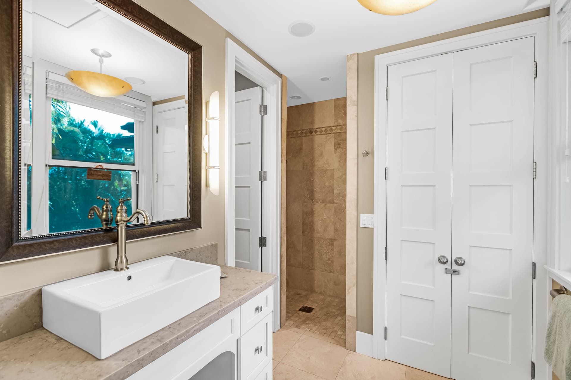 Pili Pono - Image 56