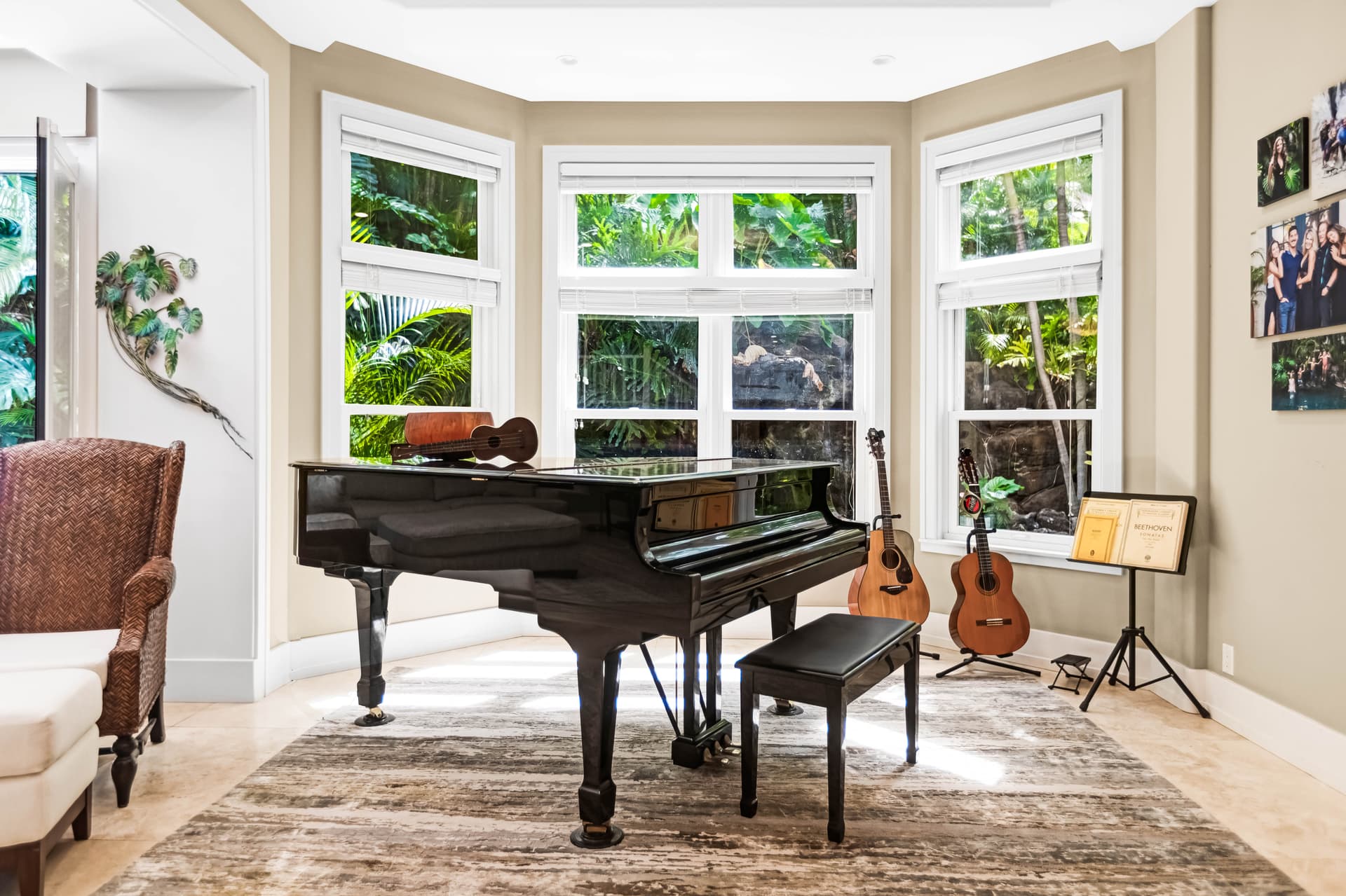 Pili Pono - Image 96