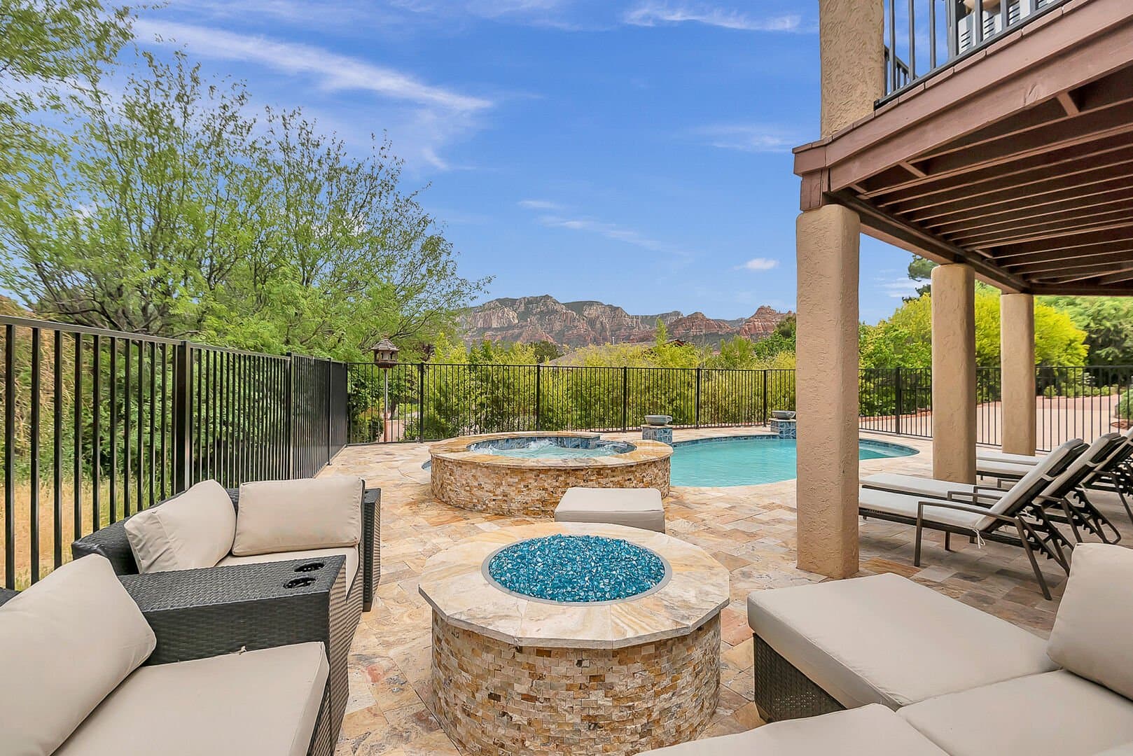 Red Rock Radiance - Image 39