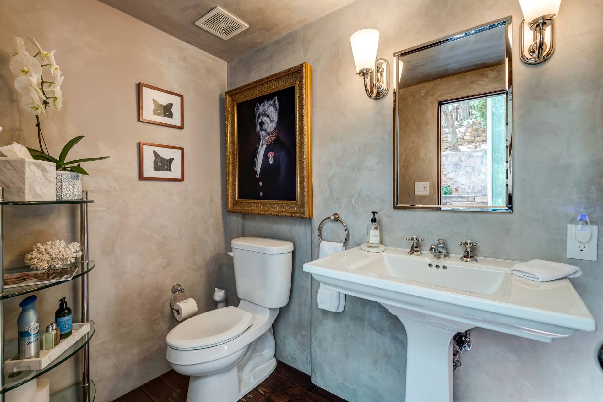 Palace Hillside - Image 16