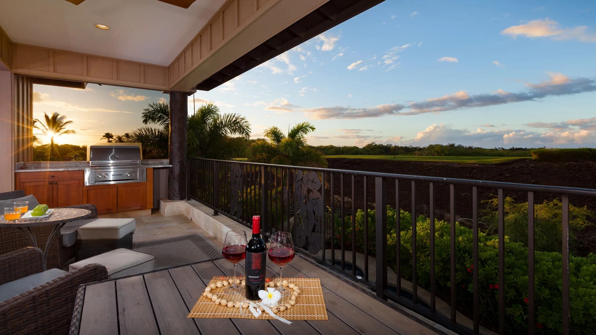 Sea Glass House - Image 28