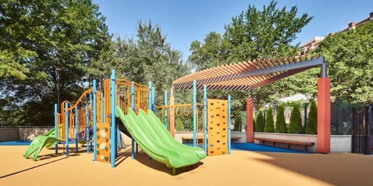 Phoenix Residence - Image 40