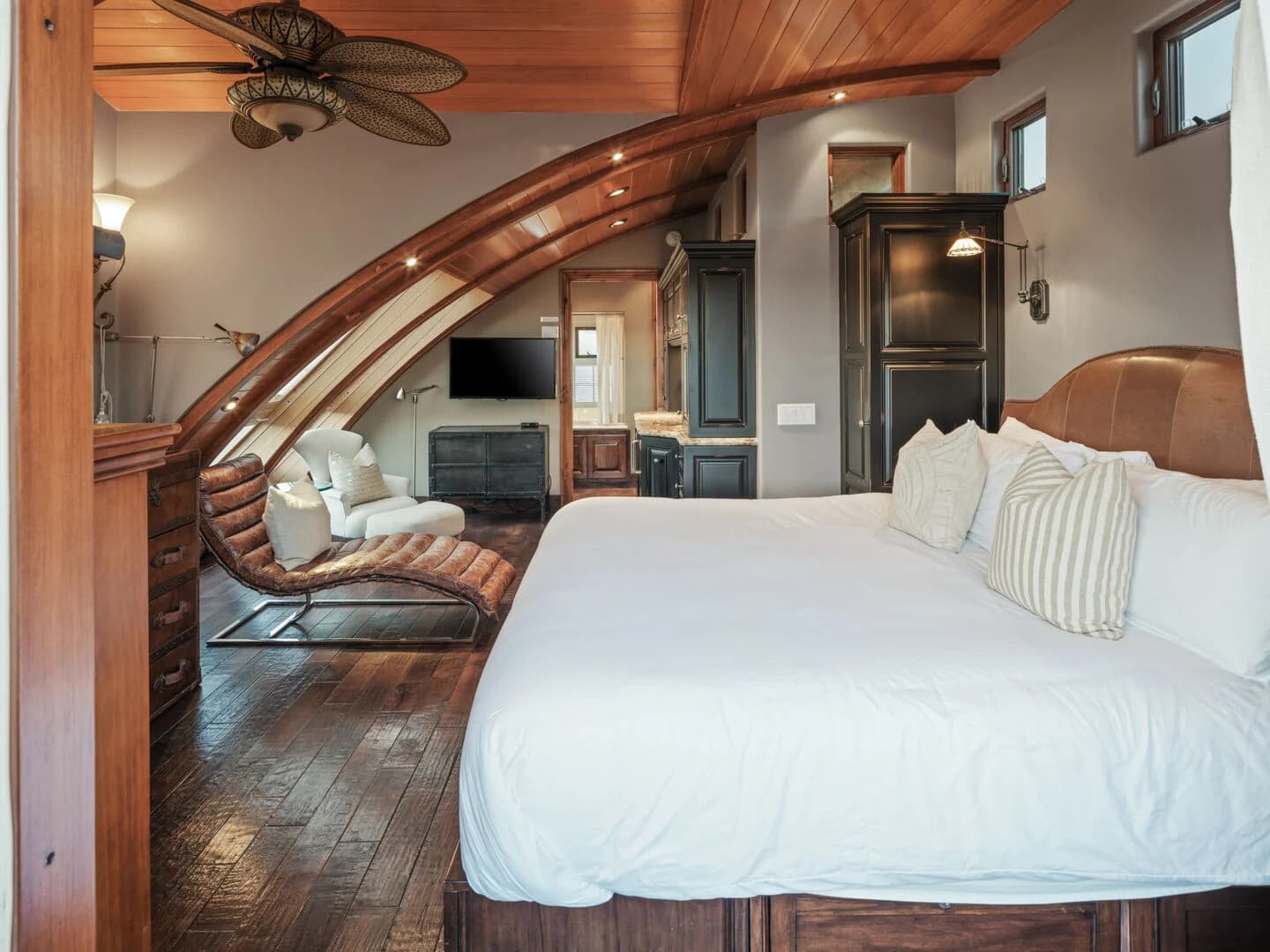 York Resort - Image 13