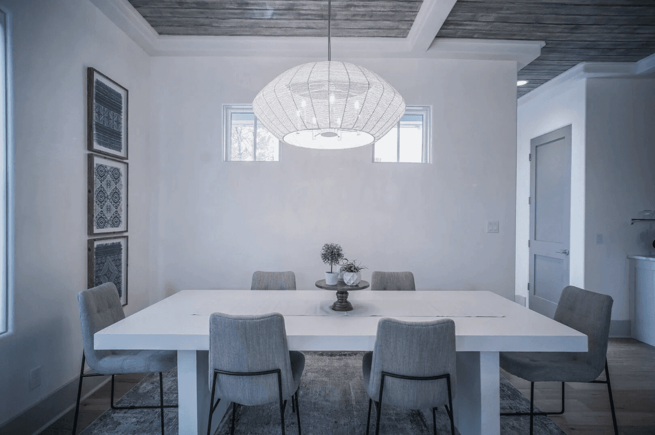 Beauty and the Beach - Image 5