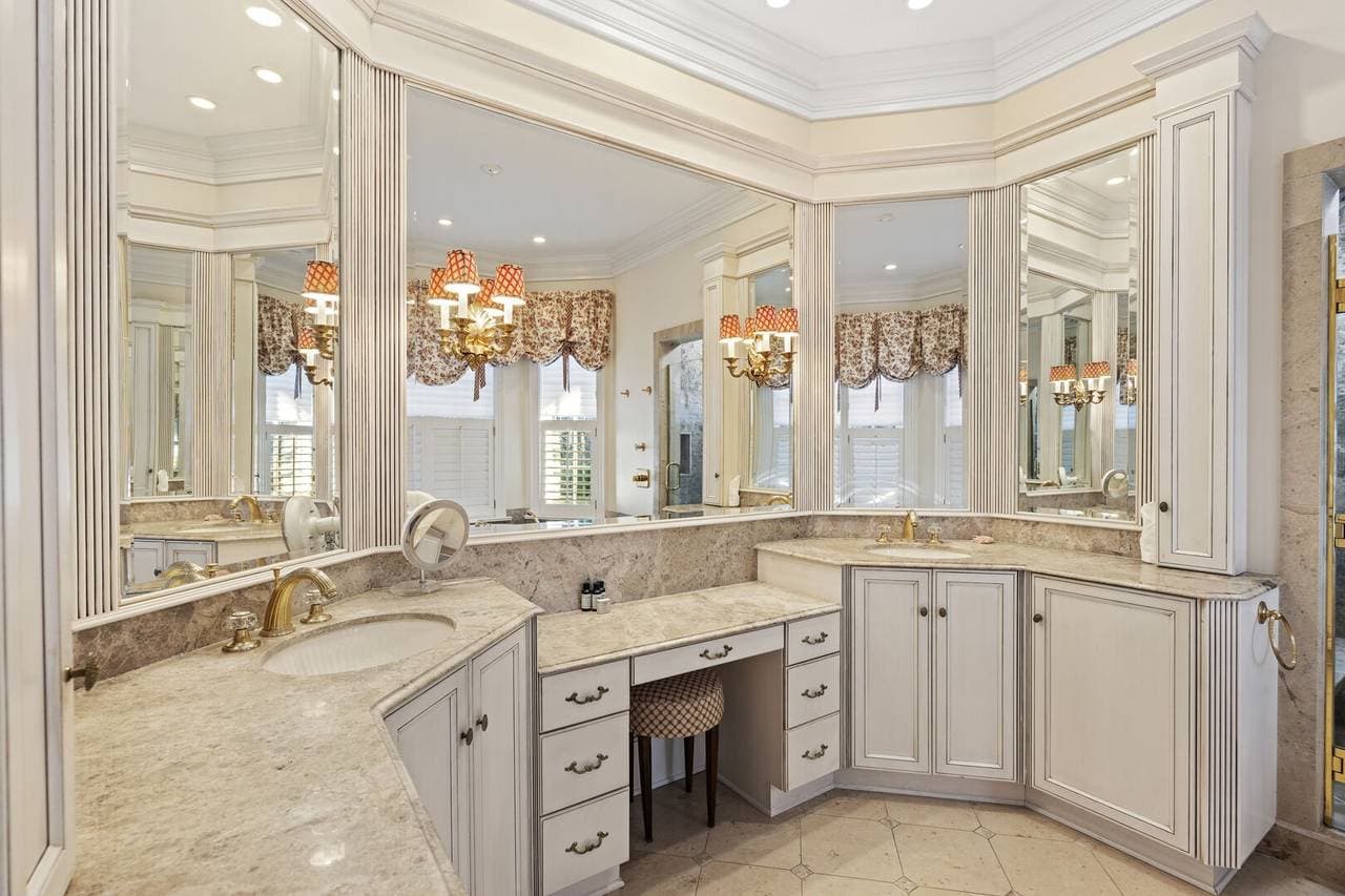 Yellow Throat Lane - Image 35